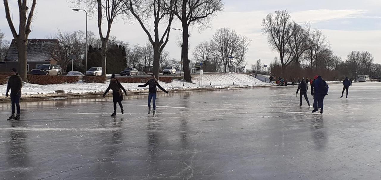 Huisje Beukers Giethoorn Bagian luar foto