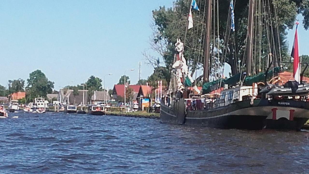 Huisje Beukers Giethoorn Bagian luar foto